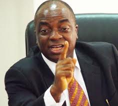 See Bishop Oyedepo’s To A Governor Who Gave Him An Envelope Containing Money-